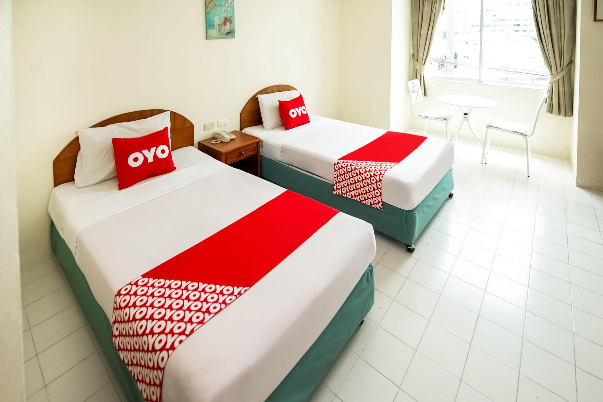 Oyo 320 Regent 2002 Guest House Phuket Exterior photo