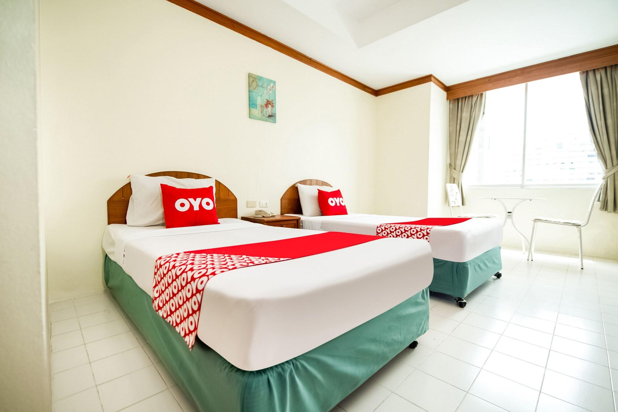 Oyo 320 Regent 2002 Guest House Phuket Exterior photo